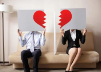 选择春节后离婚的人们：“不留遗憾，我们吃完年夜饭再离婚”   是真实的吗?