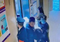 女子因宠物猫去世欲轻生 这就让人匪夷所思了