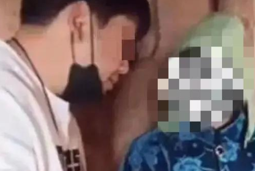 发3000元收回2800元 慈善主播被行拘 “伪慈善”，引发网友热议。