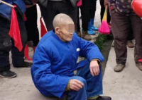 老人去世后现身 亲属曾认尸没敢靠近 至于当年那名死者真实身份是谁，有待继续排查