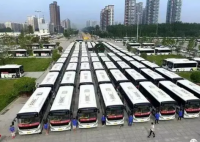 河南商丘市民差点失去了公交车   “公交之困”该如何破局?