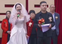 新娘自己主持婚礼省下万元 虽然俭朴，但并不缺少仪式感