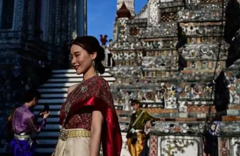 曾经能穷游的泰国贵到去不起了  泰国停滞三年正在重启旅游业