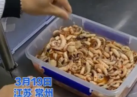 酒店让员工给菜下药系自导自演 庆大霉素会导致人耳聋!