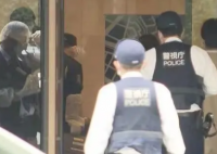 5日本人抢劫2中国人 一强盗受伤死亡 正在追捕其他在逃人员