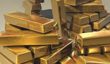 金价一路狂飙 有人8斤黄金变现174万 如今卖黄金的市场异常火爆！