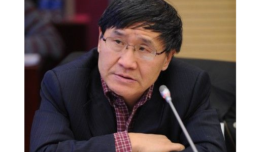 专家说年轻人找工作不看工资看什么 “喜欢”和“挣钱” 不是割裂的