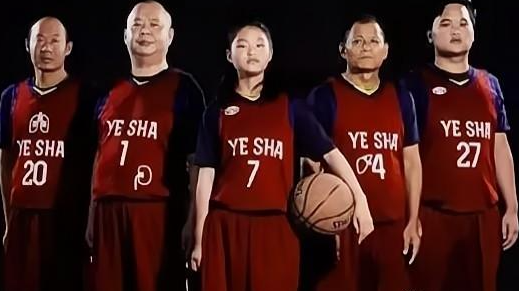 去世两年后他突然出现在篮球场上 你的梦想我们来实现