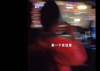 打车被司机骚扰女乘客晒照自证衣着 这种认为伤害行为都事出有因？