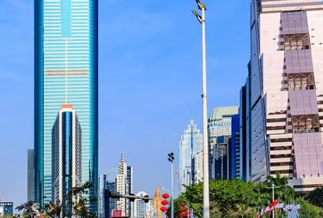 深圳一大厦有振动?官方:疏散居民 这个事件很可能与建筑质量和安全隐患有关