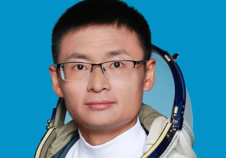 03 你还有七个学生没毕业  我的导师“上天”了