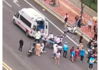 男子驾车连撞9人逃跑 目前已落网 到底怎么回事