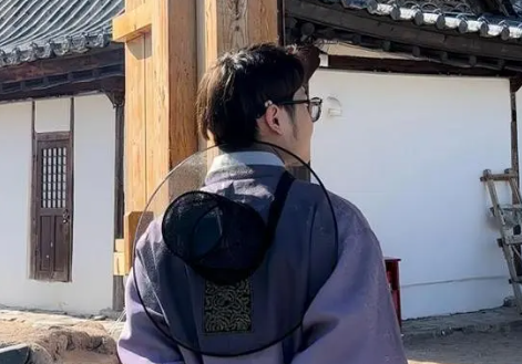 985毕业生主动延毕:有人故意挂科 是否实现了最初的目的?