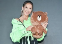 曝李玟原定7月与老公离婚 但痴情的李玟不愿面对