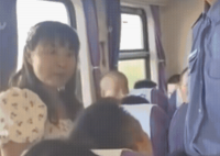 女子火车抢座自称移民日本多年 在中国的地方欺负中国人