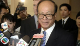 李嘉诚家族内地加快卖楼 销售首日购房者大排长队