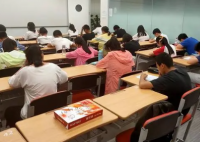 网民呼吁“还新东方公道” 官方回应 引发广泛关注和热议