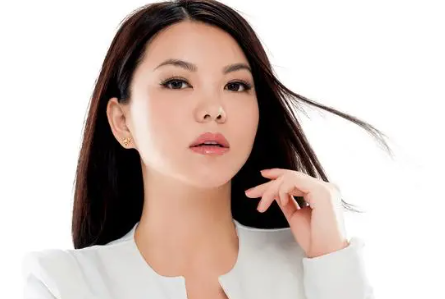 李湘:我已退休了 生活的意义究竟是什么?