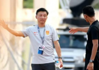 记者:中国球员喝成酒懵子不新鲜 这到底是怎么回事？