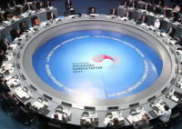 G20联合宣言涉俄乌内容未谴责俄方 国际关系不再是简单的二元对立