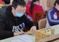 蜂花回应聘用残障人士包装香皂 为何还要坚持手工包装呢?