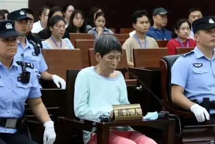 她拐卖11个孩子 亲儿子都没放过 背后隐藏了什么秘密？