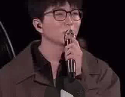 毛不易回应“演出时右手全程插兜” 本人回应：只是皮外伤