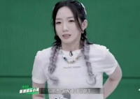 孟美岐坦言自己2年没有工作 孟美岐的音乐之路，充满了挑战与成长