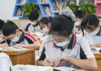初中生拉开同学座椅致其摔成重伤 每个人都应当时刻铭记自己的行为对他人的影响