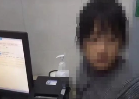 女生遭短暂围住拍打视频为何不公开 这到底是怎么回事？