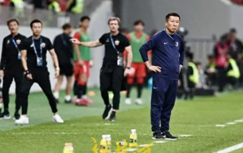 崔康熙:作为教练没有控制好场面 祝贺海港取得联赛冠