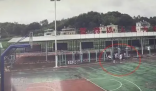 6岁双胞胎姐妹打架姐姐摔倒脑死亡 引发了社会各界的高度关注