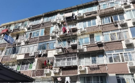 上海楼市经历“过山车”行情 买房人观望情绪浓厚