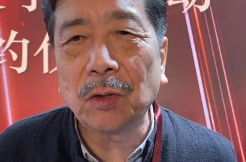 鲁迅孙子:我看书刷视频比例一九开 鲁迅精神永不过时