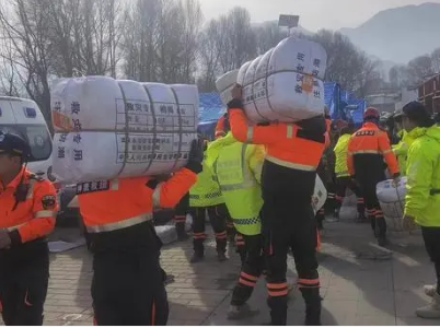 救援队在甘肃吃饭 店家藏付款码 背后隐藏了什么秘密？