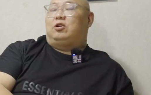 南京胖哥:一年经历了半辈子的事 胖哥的行为感动了许多人