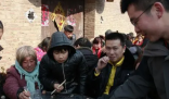 宁找搭子也不走亲戚?学者谈断亲 断亲其实是个体意识觉醒的表现