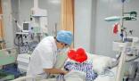 男孩溺水救起3小时后肺“白”了 究竟是怎么回事？