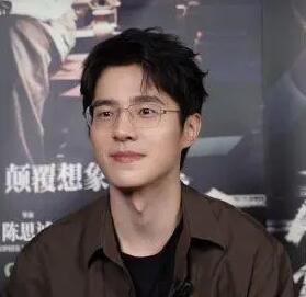 刘昊然回应拍解密拔了头发眉毛 为什么引热议？